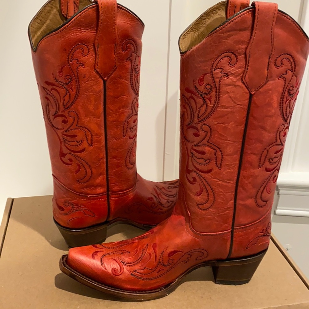 Cowboy boots size 10 RED